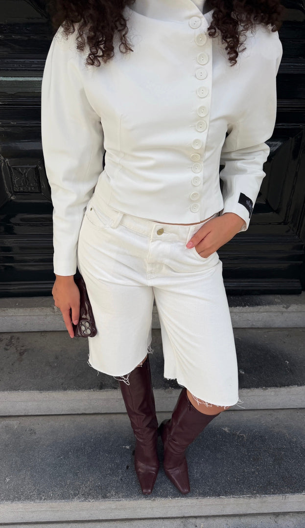 The Tailored Button Jacket - White