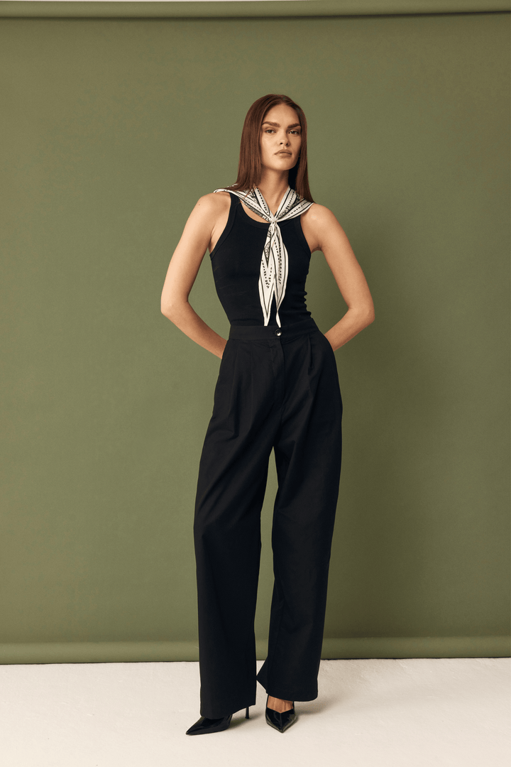 Tailored Twinset - black